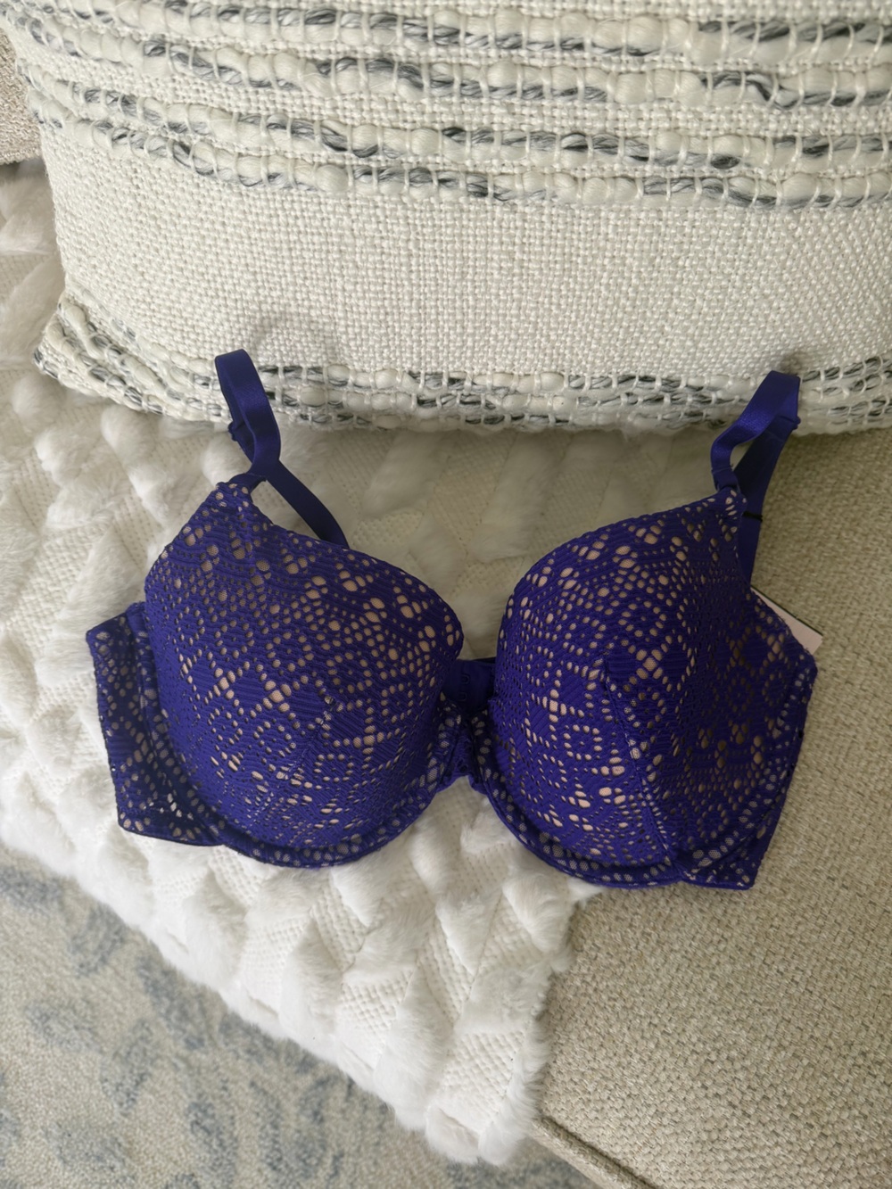 Victoria's Secret Purple Lace Underwire Bra